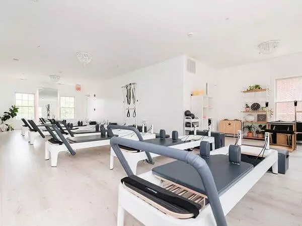 Pilates Machines Applications (5)
